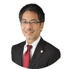 弁護士 山田冬樹